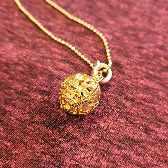 Diffuser necklace - Picture 3 of 7